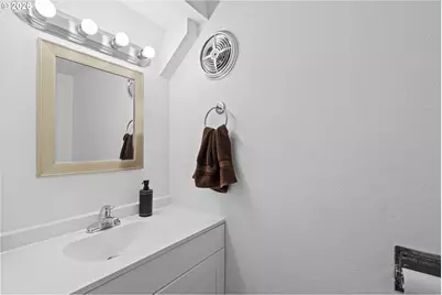 1773 NE 19th St, Gresham, OR 97030 - Photo 11