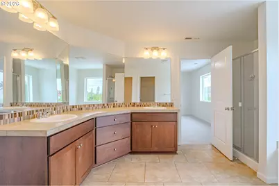 291 N 34th Ct, Ridgefield, WA 98642 - Photo 17