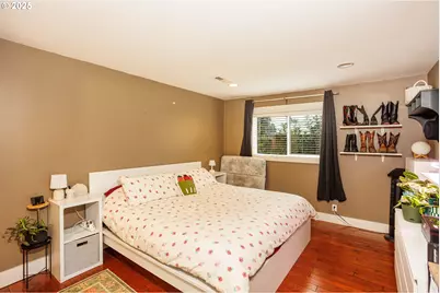 11511 SE Division St, Portland, OR 97266 - Photo 11