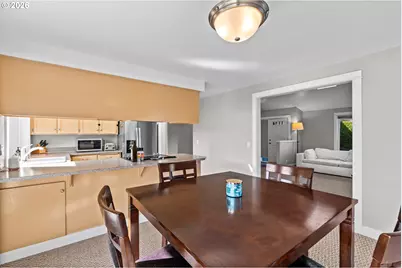 2788 Chad Dr, Eugene, OR 97408 - Photo 13
