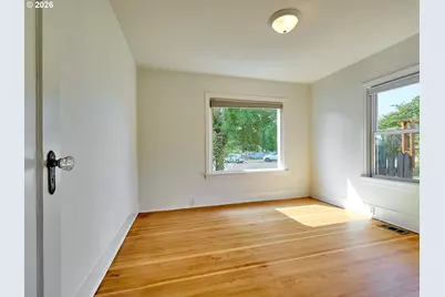 112 NW 3rd Ave, Canby, OR 97013 - Photo 9