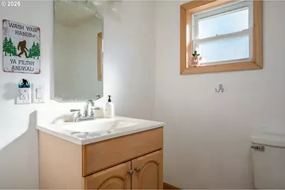 137 Aden St SW, Castle Rock, WA 98611 - Photo 27