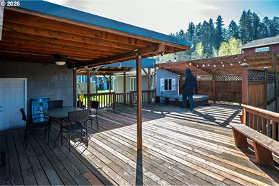 137 Aden St SW, Castle Rock, WA 98611 - Photo 33