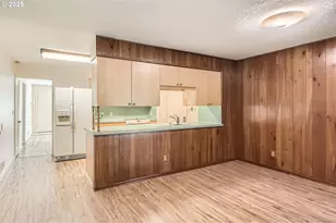 9832 N Van Houten Ave, Portland, OR 97203 - Photo 5