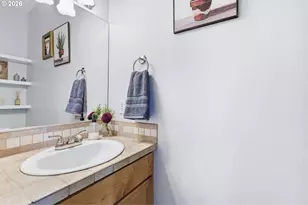 1738 N Manzanita St, Canby, OR 97013 - Photo 5
