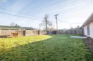 1168 Pleasant St, Springfield, OR 97477 - Photo 27