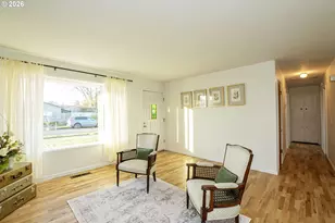 1168 Pleasant St, Springfield, OR 97477 - Photo 5