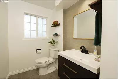 1168 Pleasant St, Springfield, OR 97477 - Photo 13