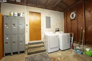 1168 Pleasant St, Springfield, OR 97477 - Photo 23