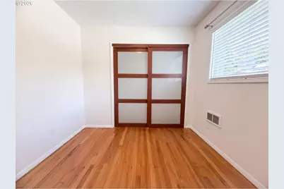 122 SE 73rd Ave, Portland, OR 97215 - Photo 13