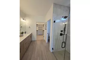 169 E Airedale Ave, La Center, WA 98629 - Photo 11