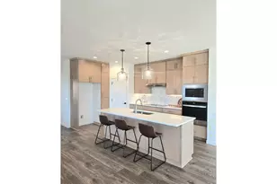 169 E Airedale Ave, La Center, WA 98629 - Photo 5