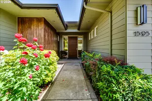 1595 Victorian Way, Eugene, OR 97401 - Photo 3
