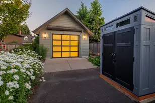 1595 Victorian Way, Eugene, OR 97401 - Photo 43