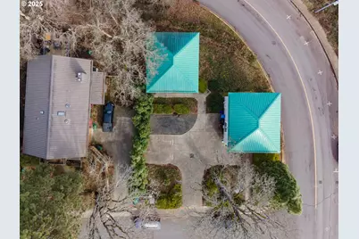 708 Columbia St, Hood River, OR 97031 - Photo 3