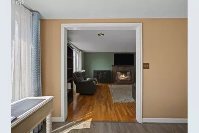 56 NE 192nd Ave, Portland, OR 97230 - Photo 5