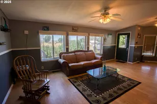 1366 S Columbus Ave, Goldendale, WA 98620 - Photo 7