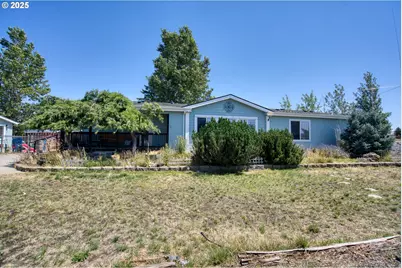 1366 S Columbus Ave, Goldendale, WA 98620 - Photo 1