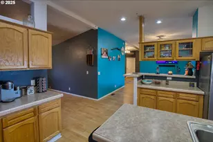 1366 S Columbus Ave, Goldendale, WA 98620 - Photo 13