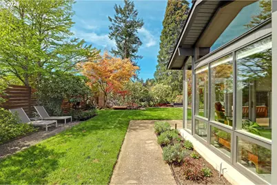 3619 SW 50th Ave, Portland, OR 97221 - Photo 37