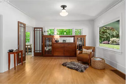 4214 SE Oak St, Portland, OR 97215 - Photo 9