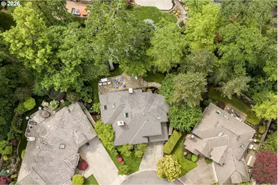5312 Amberwood Ct, Lake Oswego, OR 97035 - Photo 47