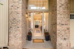 5312 Amberwood Ct, Lake Oswego, OR 97035 - Photo 3
