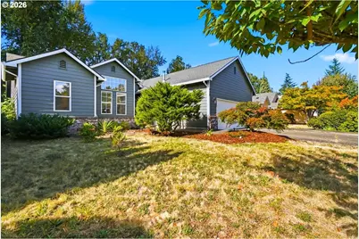 738 NE Meadow Dr, Portland, OR 97211 - Photo 1