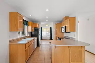 13853 SE Red Sunset Ave, Clackamas, OR 97015 - Photo 5
