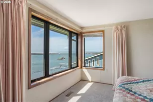 14580 Harborview Dr, Rockaway Beach, OR 97136 - Photo 27