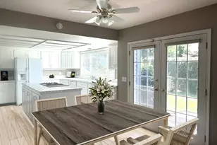 325 N Peacock Ct, Newberg, OR 97132 - Photo 17