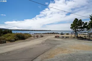 8310 Cedar St, Rockaway Beach, OR 97136 - Photo 11