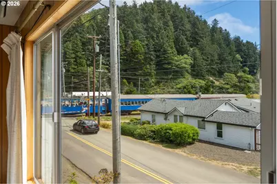8310 Cedar St, Rockaway Beach, OR 97136 - Photo 7