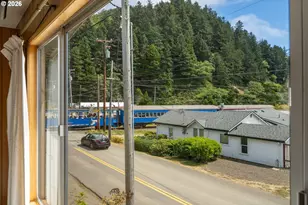 8310 Cedar St, Rockaway Beach, OR 97136 - Photo 7