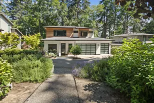 13344 Briarwood Ln, Lake Oswego, OR 97034 - Photo 3