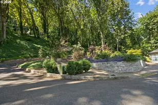 13344 Briarwood Ln, Lake Oswego, OR 97034 - Photo 39