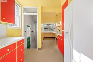 10632 NE Skidmore St, Portland, OR 97220 - Photo 7