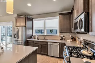 459 NE 81st Ave, Hillsboro, OR 97006 - Photo 21