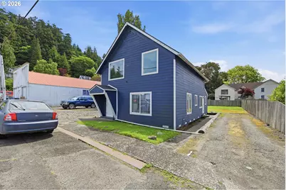 100 Commercial Ave, Gardiner, OR 97441 - Photo 3