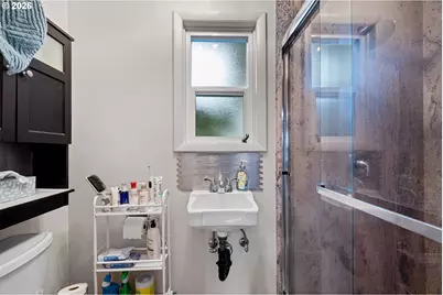 280 Regal Ct, Eugene, OR 97401 - Photo 31