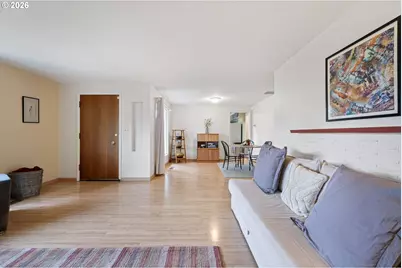 280 Regal Ct, Eugene, OR 97401 - Photo 11