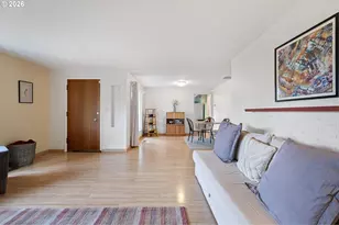 280 Regal Ct, Eugene, OR 97401 - Photo 11