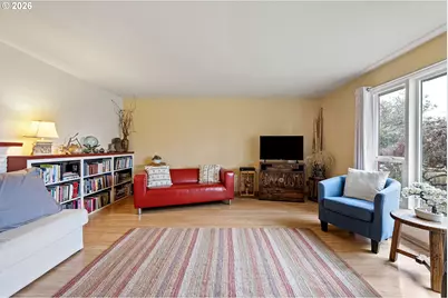 280 Regal Ct, Eugene, OR 97401 - Photo 5