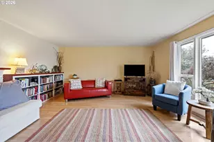 280 Regal Ct, Eugene, OR 97401 - Photo 5