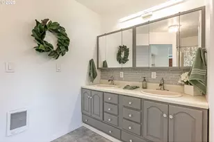 28430 Kingsbury, Lebanon, OR 97355 - Photo 35