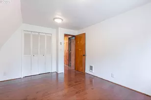 28430 Kingsbury, Lebanon, OR 97355 - Photo 27