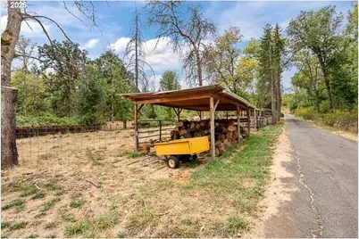 28430 Kingsbury, Lebanon, OR 97355 - Photo 7