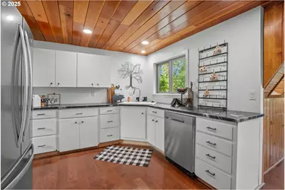 28430 Kingsbury, Lebanon, OR 97355 - Photo 21