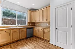 10076 SE Old Town Ct, Happy Valley, OR 97086 - Photo 17