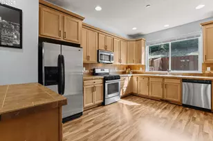 10076 SE Old Town Ct, Happy Valley, OR 97086 - Photo 15